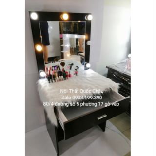 Bàn trang điểm nhựa đài loan tặng kèm thảm lông siêu xinh
