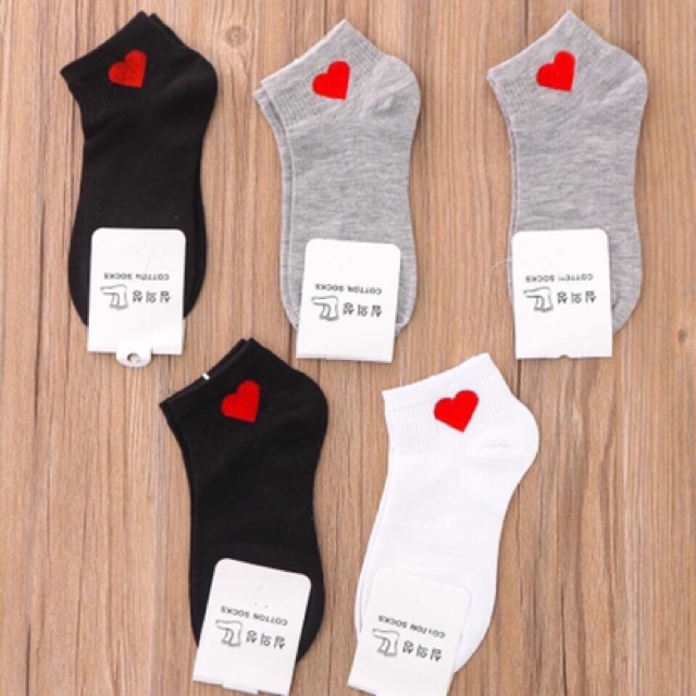 Tất nữ cổ ngắn hình tim