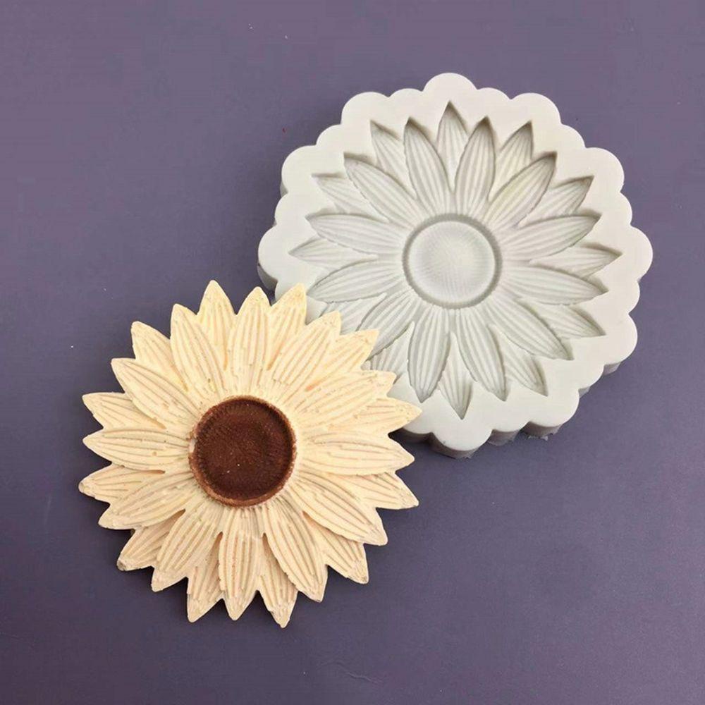 Khuôn Silicone Làm Nến / Chocolate Hình Hoa Anh Đào 3D