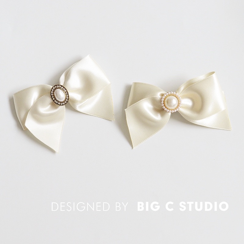 Kẹp tóc nơ nhỏ màu trắng kem đính đá thanh lịch N45