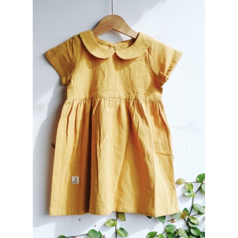 Đầm cho bé gái thiết kể cổ sen dễ thương chất linen cotton váy cho bé 1 2 3 4 5 6 7 8 9 tuổi thời trang trẻ em Chutbaby