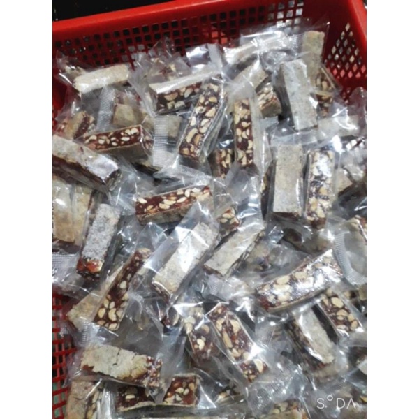 Kẹo chuối dẻo mix gừng, cà chua đậu phộng ít bột nhiều chuối 500g