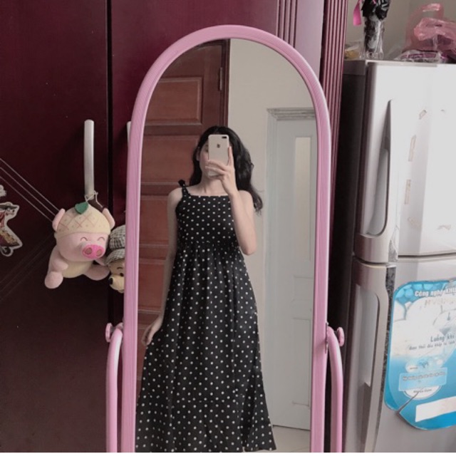 Váy 2 dây chấm bi