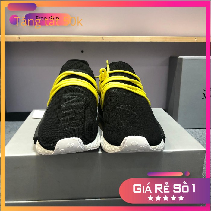 Giày Human Race Đen Dây Vàng Giá Tốt Siêu Đẹp - Beefashion86