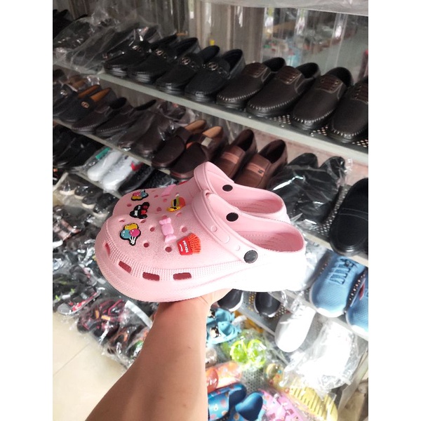 Dép sục nâng đế