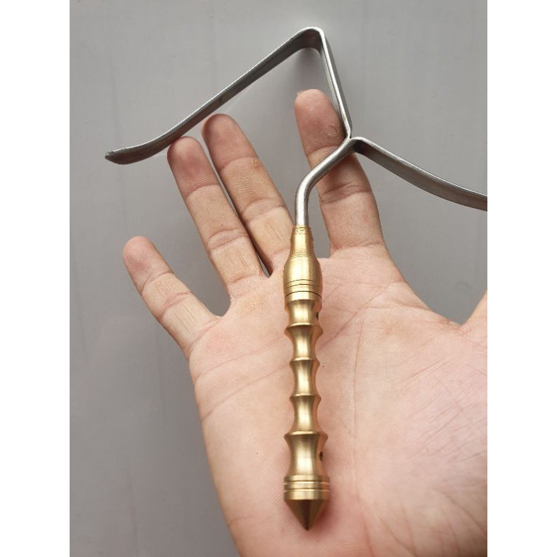 Móc lụp cu gáy móc V lõm