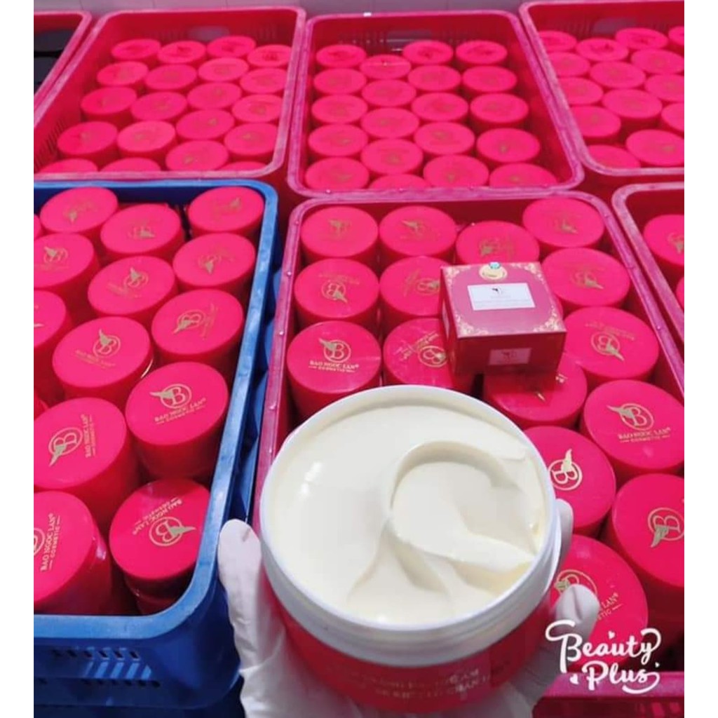 Dưỡng Body Đỏ Bảo Ngọc Lan Chính Hãng