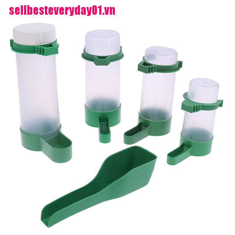 Bình Nước Có Kẹp Gắn Lồng Chim Vẹt Tiện Lợi