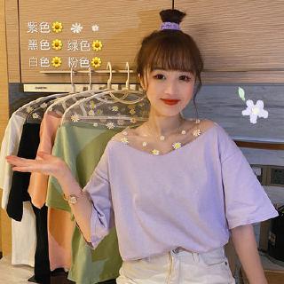 Áo thun phối lưới họa tiết hoa cúc form rộng xinh xắn cho nữ