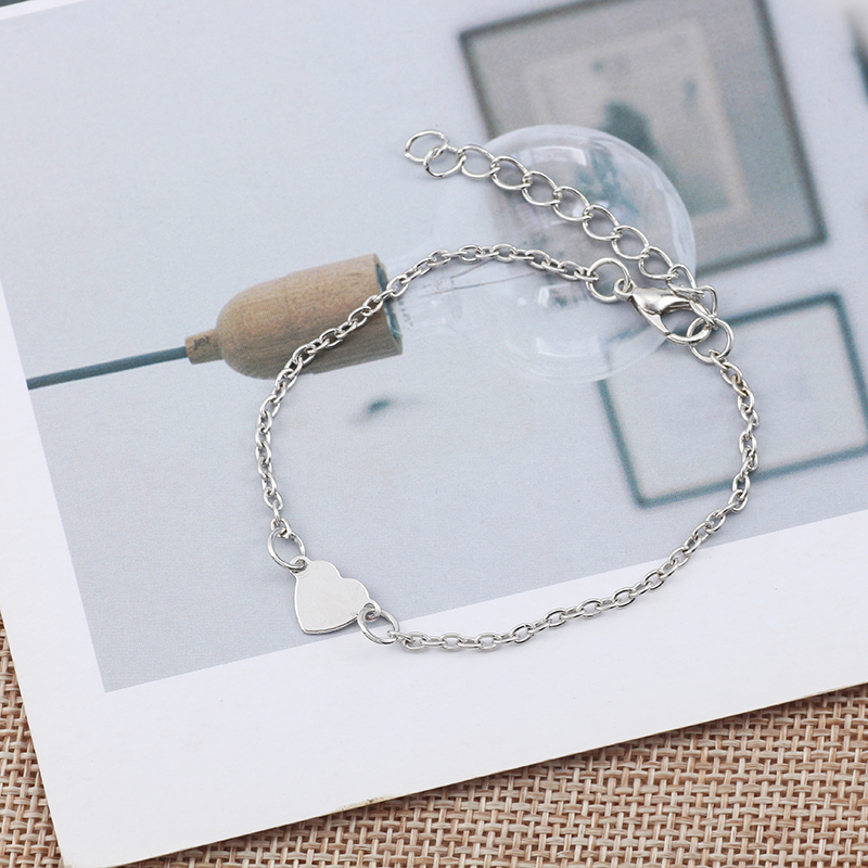 Pulseira Feminina De Metal Prata Simples Tendência Jóias Sexy Da Moda Coreana Para Presentes Korean Fashion Simple Love Metal Silver Bracelet Women Girls Trend Sexy Jewelry Jewelry Gifts YR