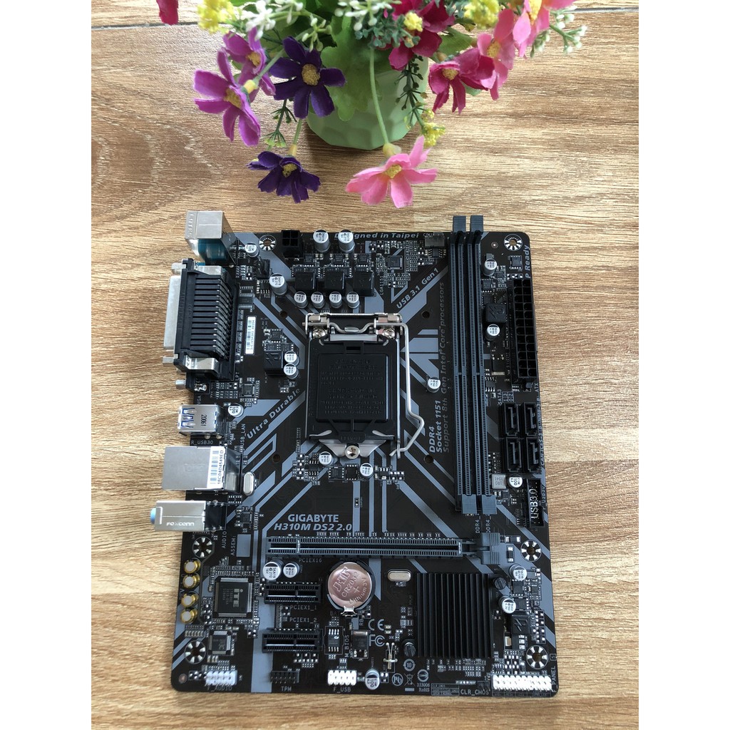 Main Gigabyte H310M-DS2 (Chipset Intel H310/ Socket LGA1151/ VGA onboard/2 khe RAM DDR4) - Bảo hành Chính hãng 3 năm