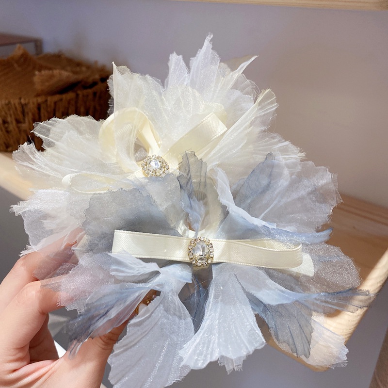 Kẹp Tóc Hình Cá Mập Đính Đá Phối Ren Phong Cách Hàn Quốc Thiết Kế Mới Dành Cho Nữ