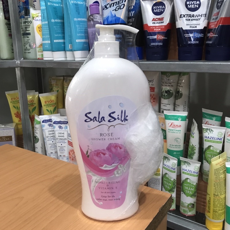 Sữa Tắm Dê Sala Silk 1,2 Lít 3 Mùi hương