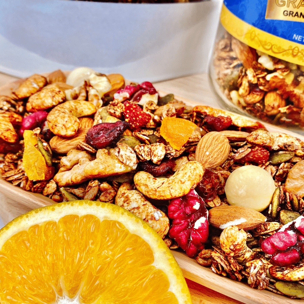 Granola siêu hạt PH FOOD Ngũ cốc granola ăn kiêng giúp thân hình khỏe đẹp, thon gọn và săn chắc