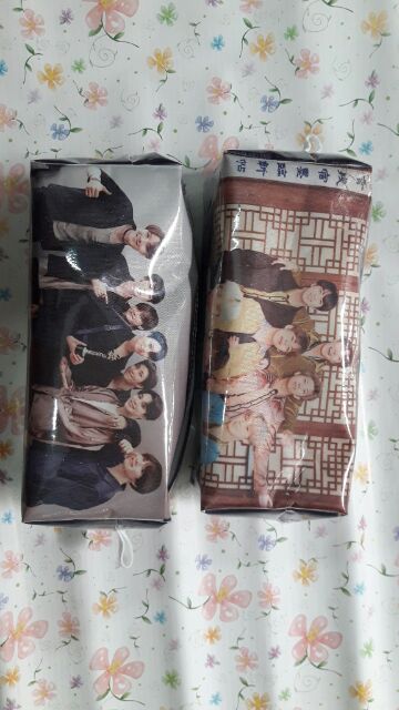 Hộp bút BTS _75K