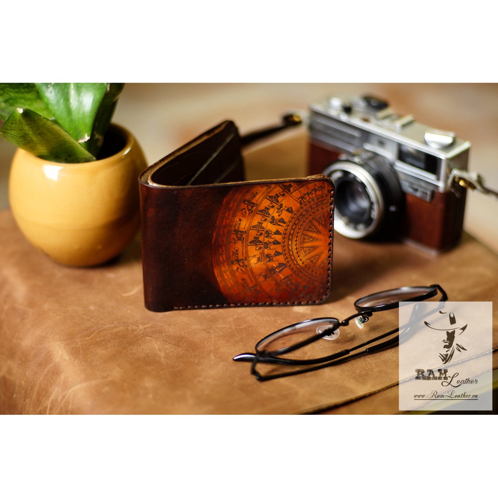 Ví nam da bò RAM Leather Italia Vegtan Khắc Trống Đồng Việt Nam Màu Chocolate
