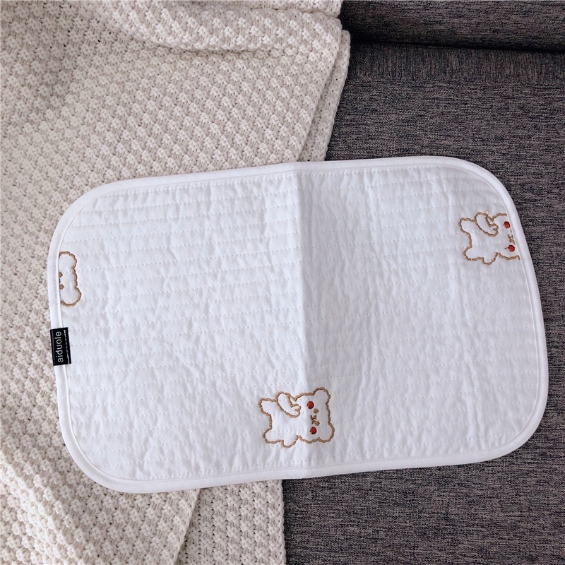 Gối sơ sinh Korea có họa tiết cho bé