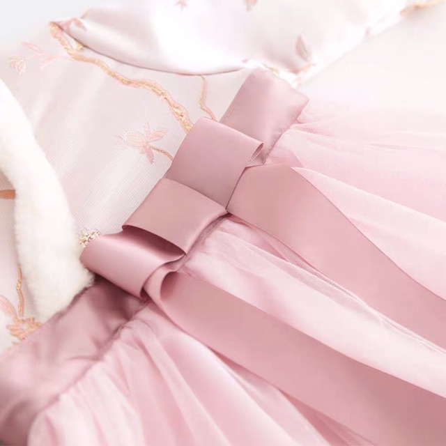 Váy Gấm tết QCCC