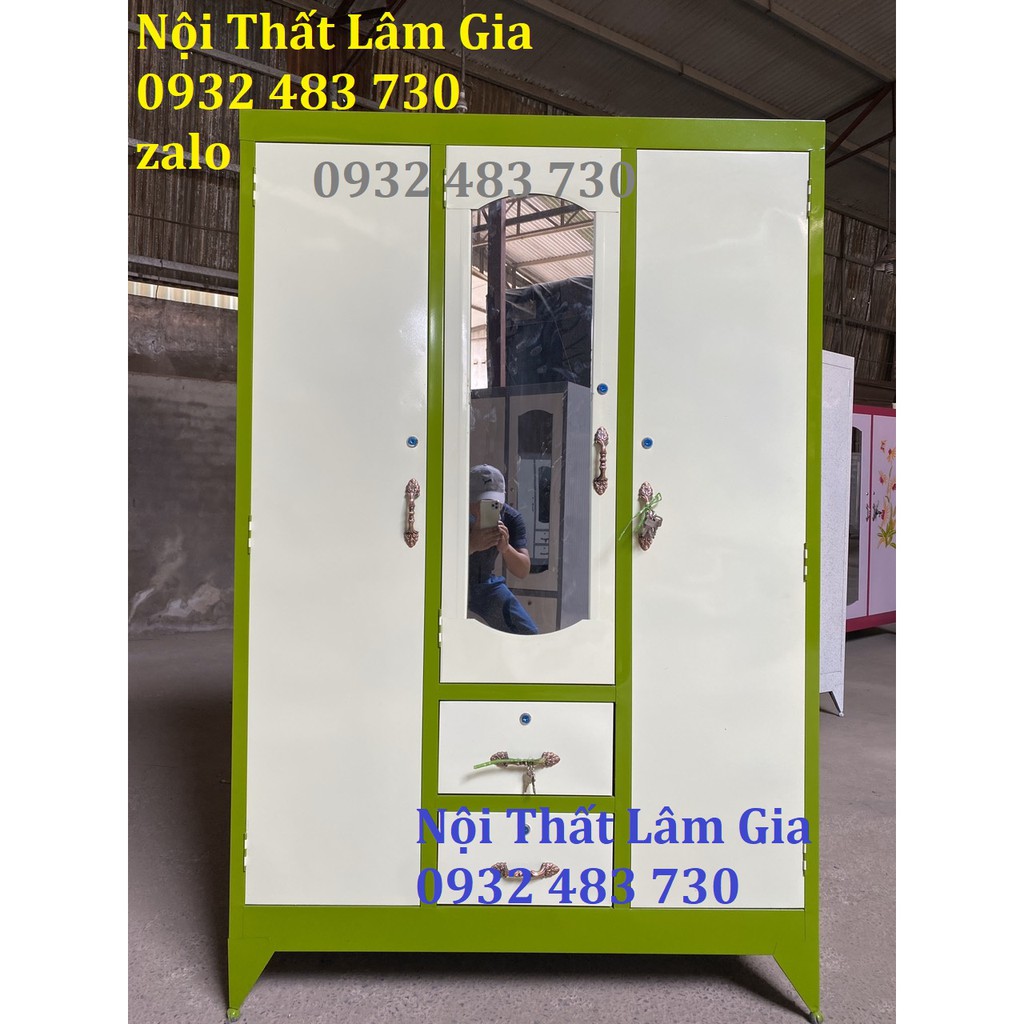 Tủ sắt quần áo 3 cánh 1m8x1m2x45