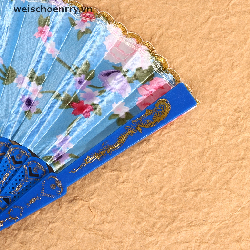 Quạt Xếp Cầm Tay Bằng Lụa Phối Ren Phong Cách Trung Hoa