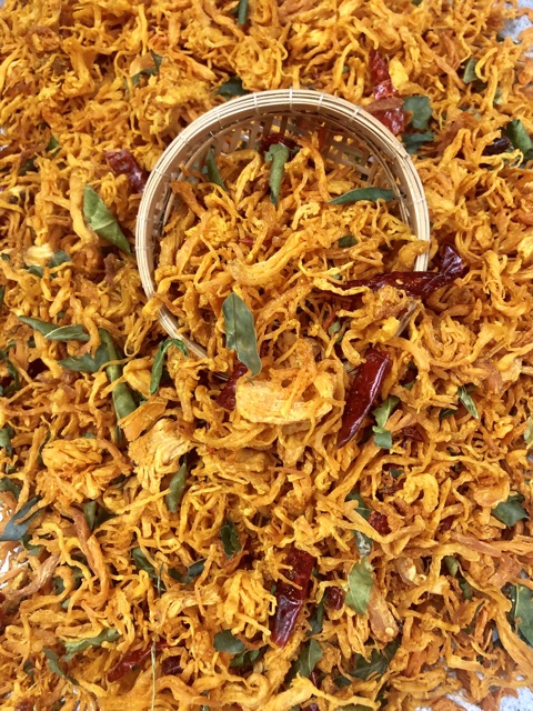 Khô gà lá chanh hủ pet 300g | BigBuy360 - bigbuy360.vn