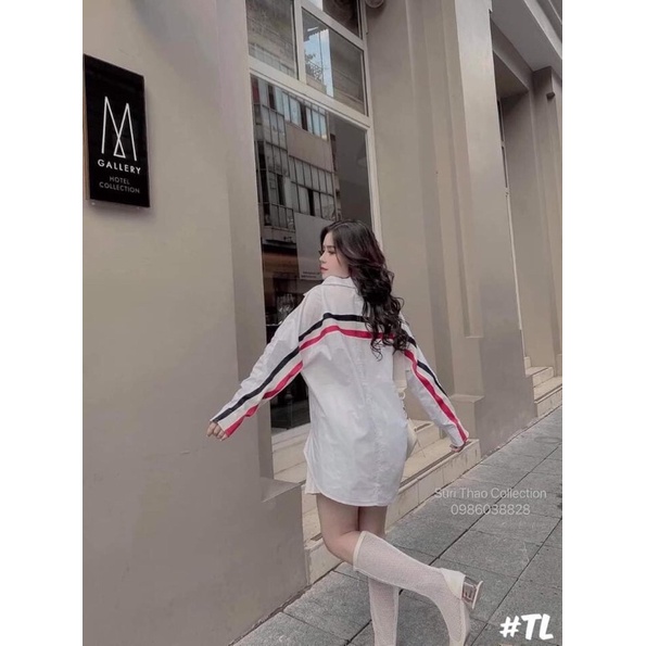 ÁO SƠMI TRẮNG CHẠY VIỀN TAY VÀ LƯNG XANH ĐỎ HOT HIT DÁNG OVERSIZE