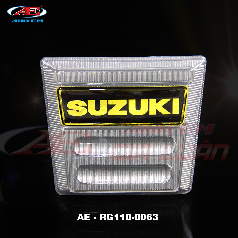 Logo mặt nạ có tem  SUZUKI SPORT - SU XIPO - RG 110