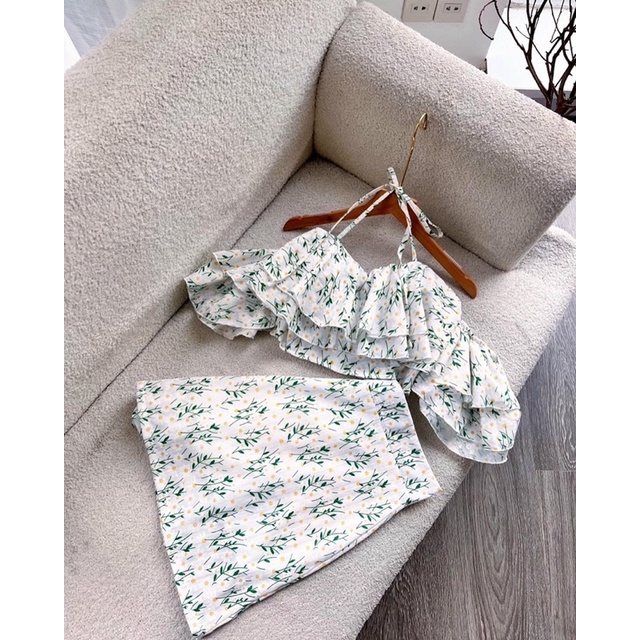 SET CROP HOA BÈO TẦNG DÂY YẾM  + CHÂN VÁY XANH