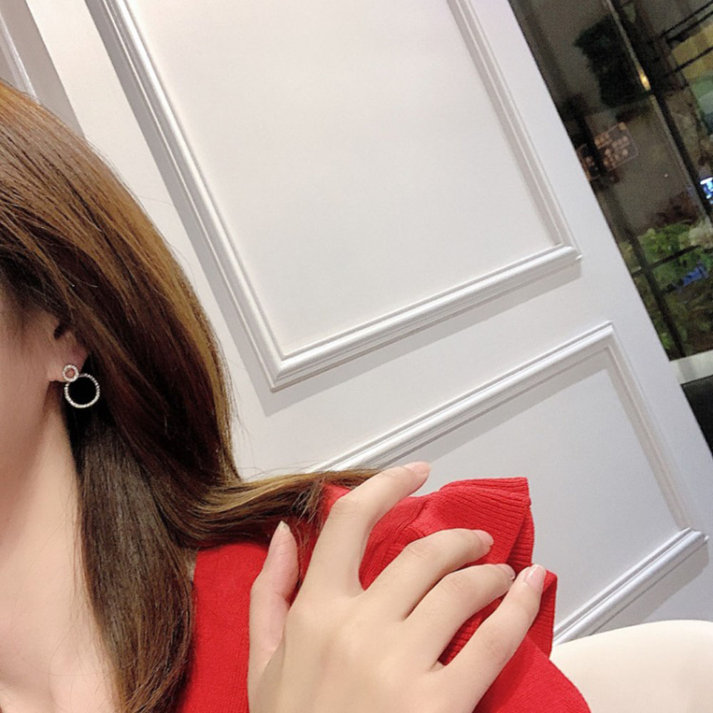 Đôi Khuyên Tai Nữ Hình Tròn Thời Trang Hàn Quốc