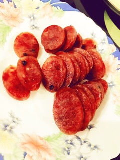 Lạp xưởng nhà làm