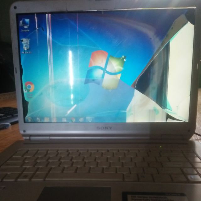 Laptop hư màn cho bạn nào thích giải trí, lướt web. | BigBuy360 - bigbuy360.vn