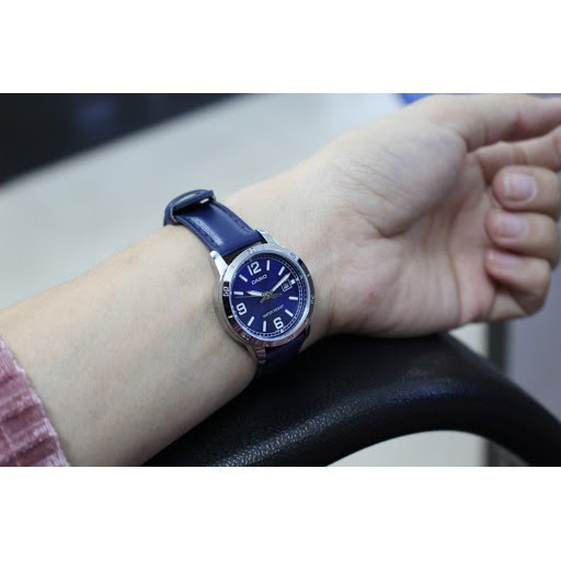 Đồng hồ nữ Casio Standard chính hãng Anh Khuê LTP-V004L-2BUDF