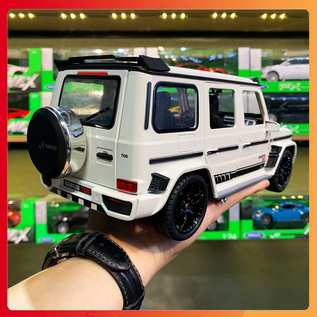 Xe mô hình Mercedes Benz G700 Brabus cao cấp tỉ lệ 1:18 hãng WEITUO