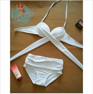 Bikini 2 mảnh ( có kèm ảnh khách )