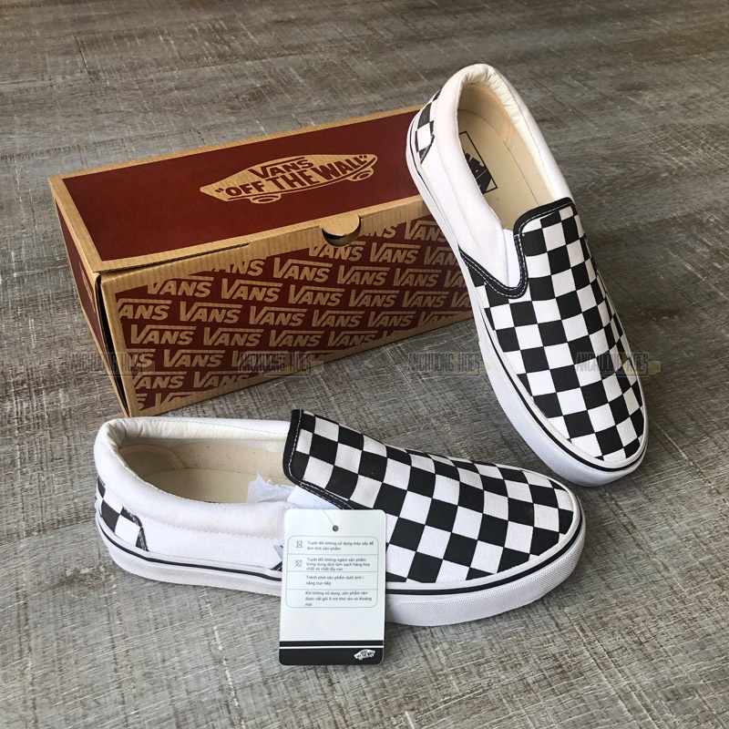 Giày Thể Thao Nam Nữ Giá Rẻ, Giầy Vans Caro Slip On Trắng Đen, Giày Vans Vault Old Skool Vải Cao Cấp | BigBuy360 - bigbuy360.vn