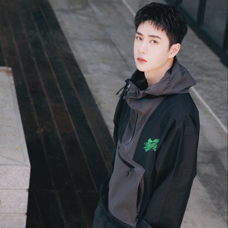 SET QUẦN ÁO VƯƠNG NHẤT BÁC - ÁO HOODIE VÀ QUẦN VƯƠNG NHẤT BÁC WANG YIBO