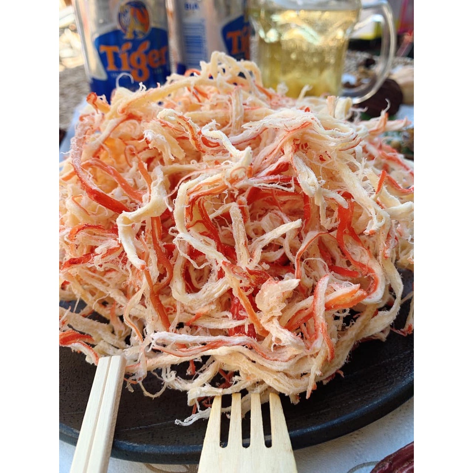 mực hấp nước dừa lon 300gr