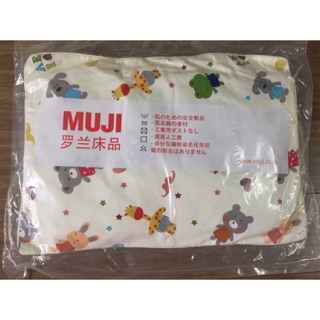 Gối muji cho bé