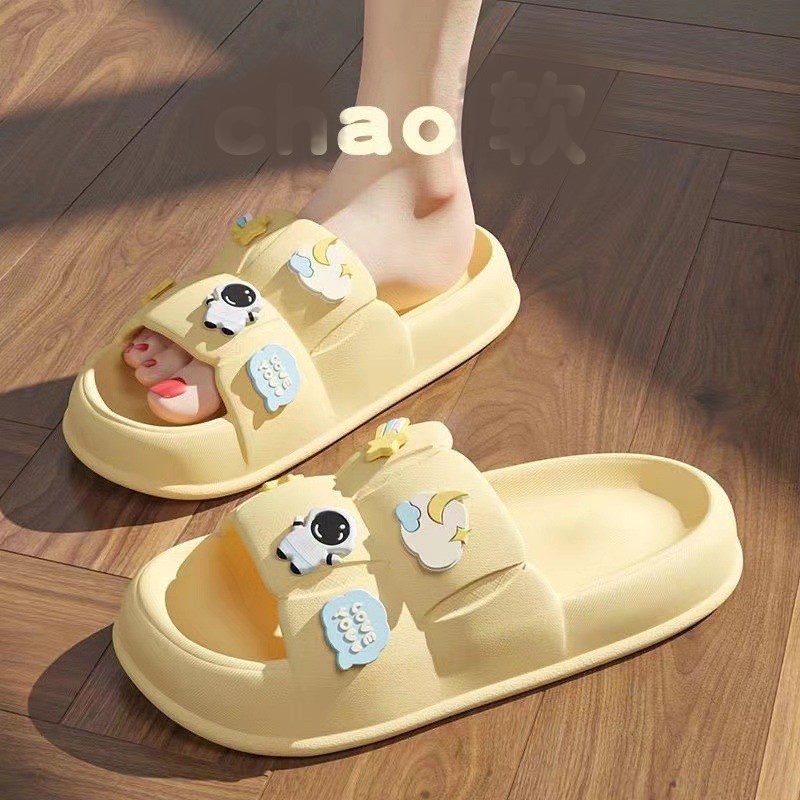 Dép bánh mì nữ quai ngang icon dễ thương êm chân, Dép quai ngang nữ mẫu mới hot trend
