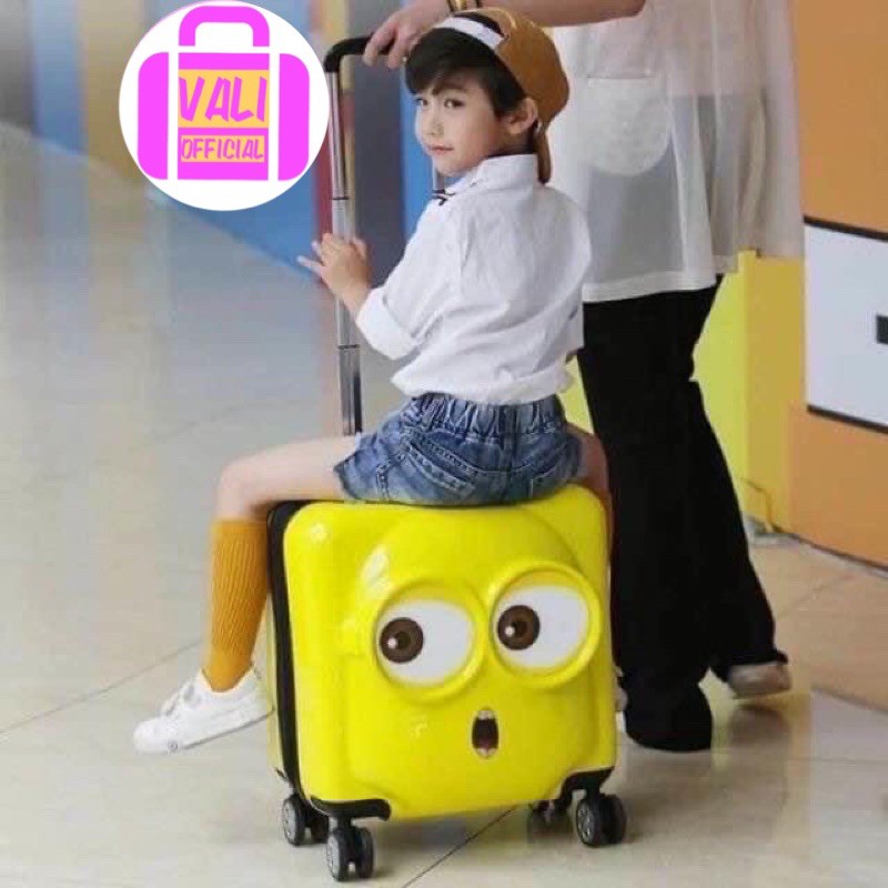 Vali du lịch minion chính hãng size vừa cho bé trai gái siêu yêu