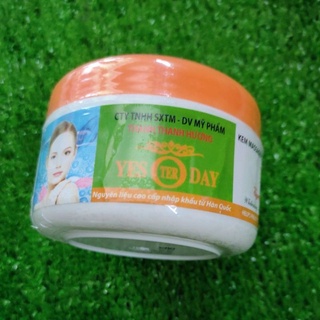 Kem massage mặt yesteday