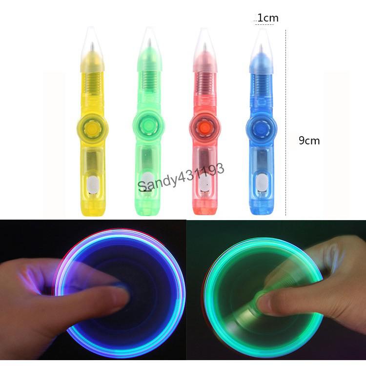 Con quay spiner kiêm bút bi có đèn led