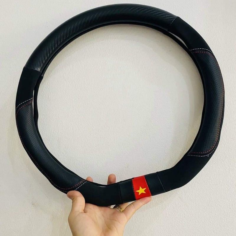 Bọc vô lăng carbon chữ D cut cho xe elantra, kia , Seltos, Suzuki XL7 MG5 , Mghs, MGzs hàng chuẩn loại 1 có tem mác
