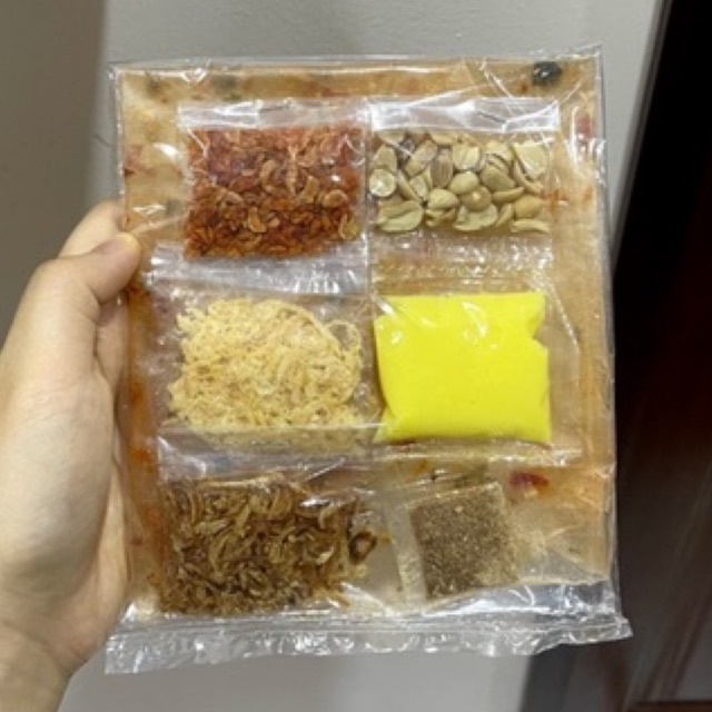Bánh tráng cuộn bơ