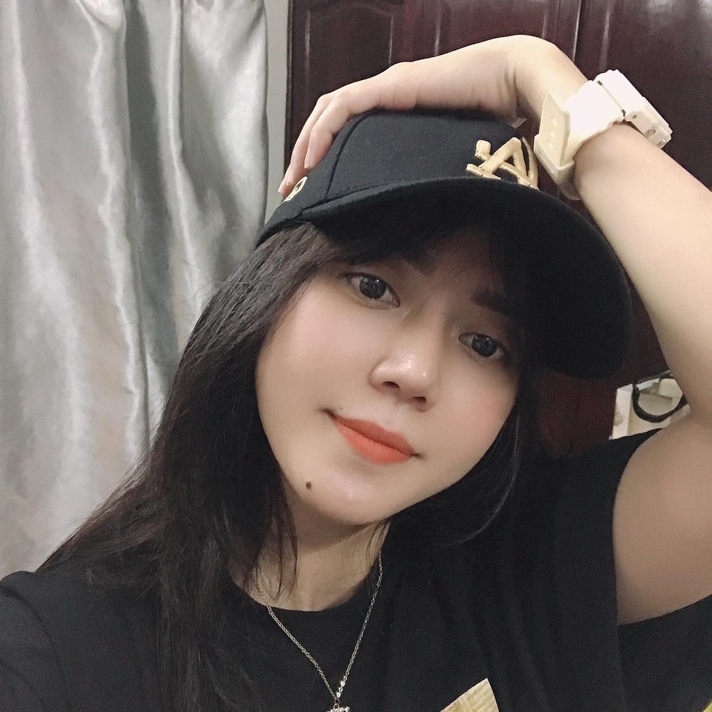 Mũ lưỡi trai LA Dodgers màu đen logo thêu chỉ vàng cá tính dành cho cả nam và nữ full hộp để làm quà tặng