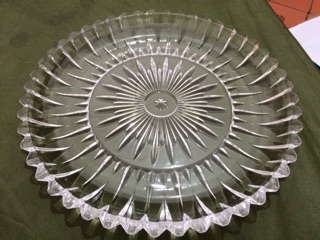Khay tròn thuỷ tinh