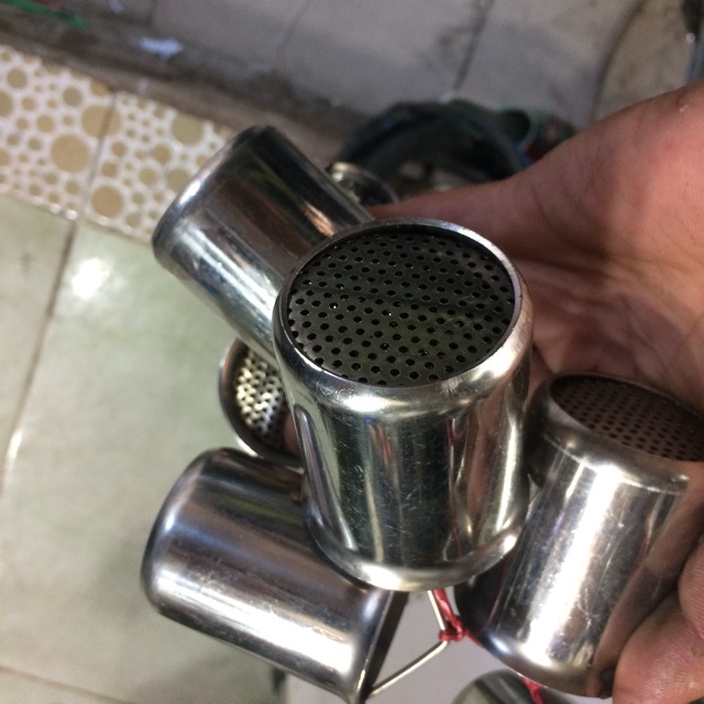 Tiêu bô giảm thanh gắn lon