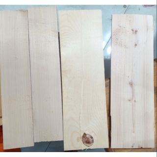 5 Tấm gỗ thông lớn 42cmx14cmx1cm.
