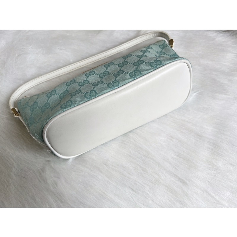 Túi xách tay Gucci