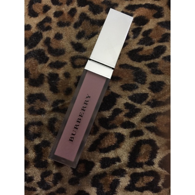 Son kem Burberry fawn rose